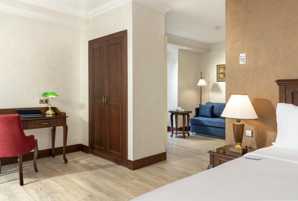 Occidental Taksim 11