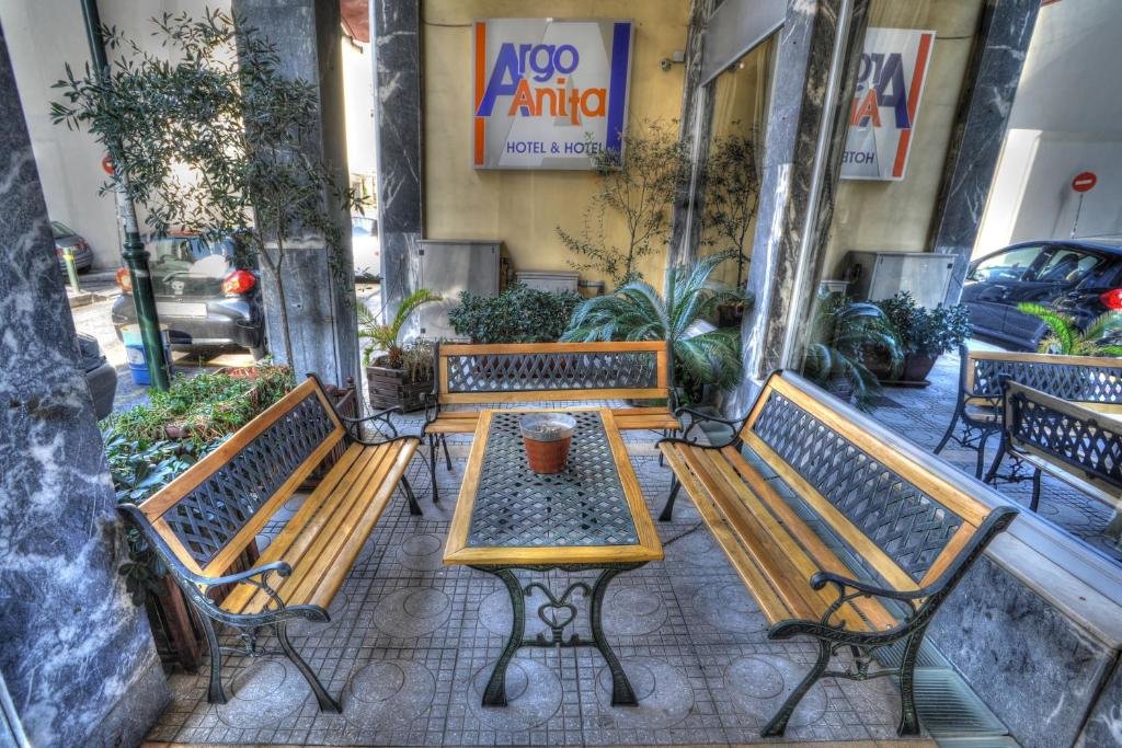 Anita Hotel 7