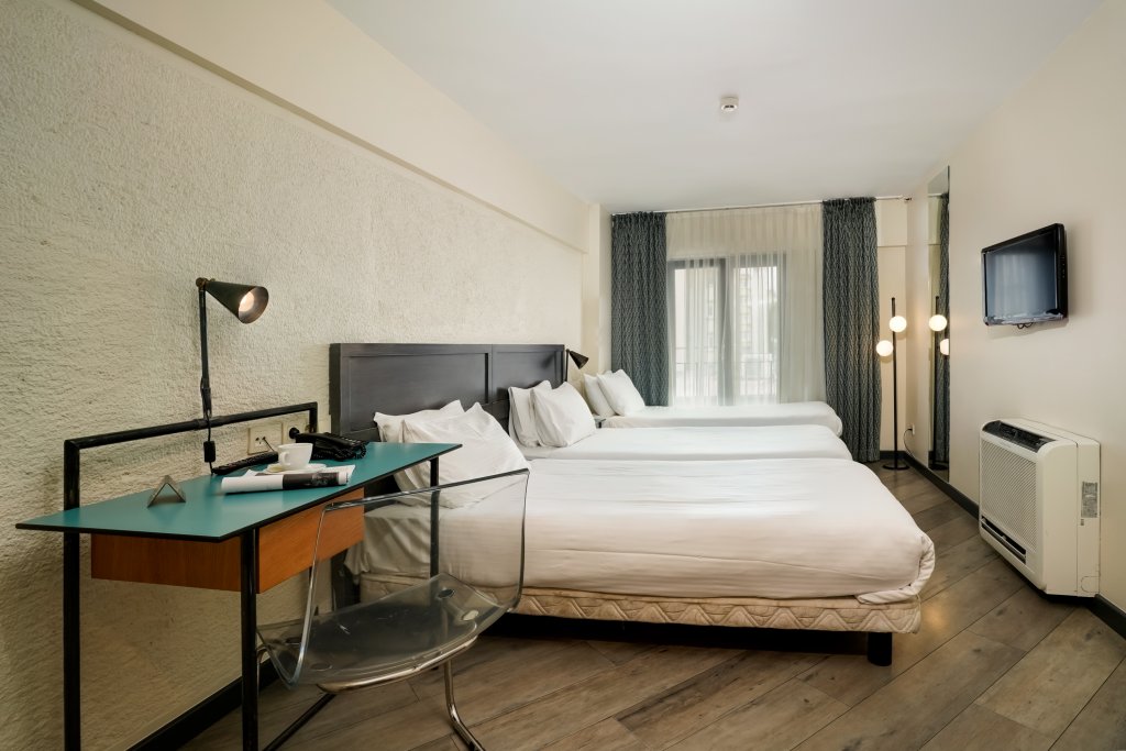 Faros Hotel Taksim 4