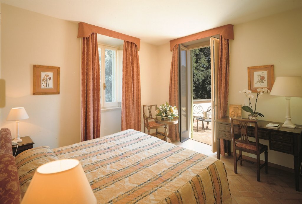 Parkhotel Villa Grazioli 16