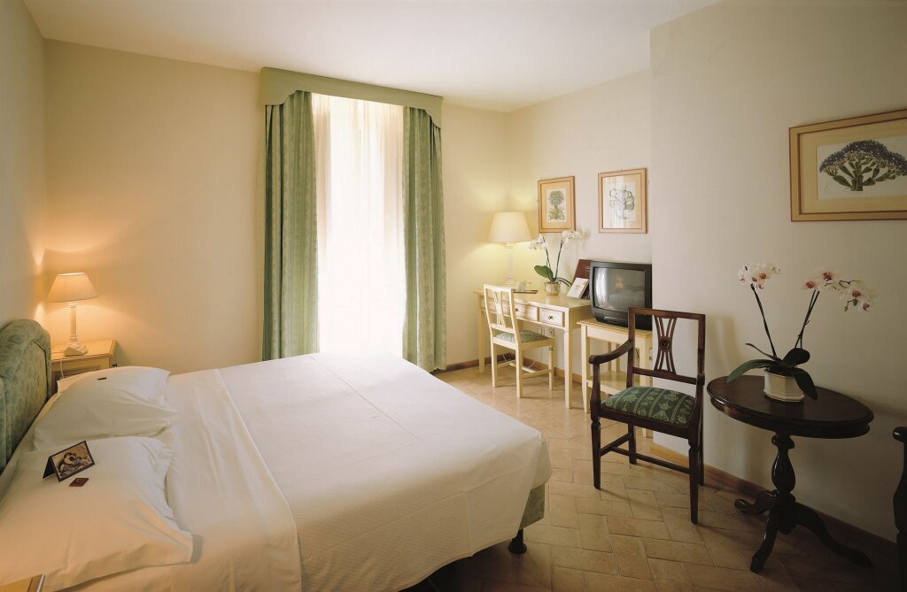 Parkhotel Villa Grazioli 23
