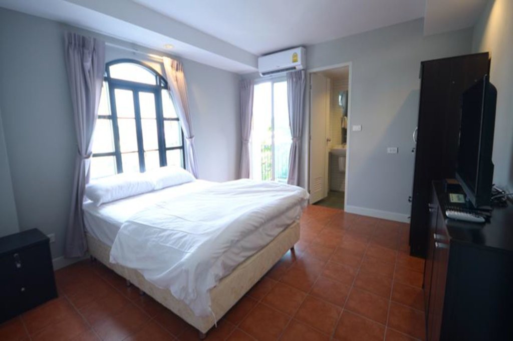 Resortel Lat Phrao 91 4