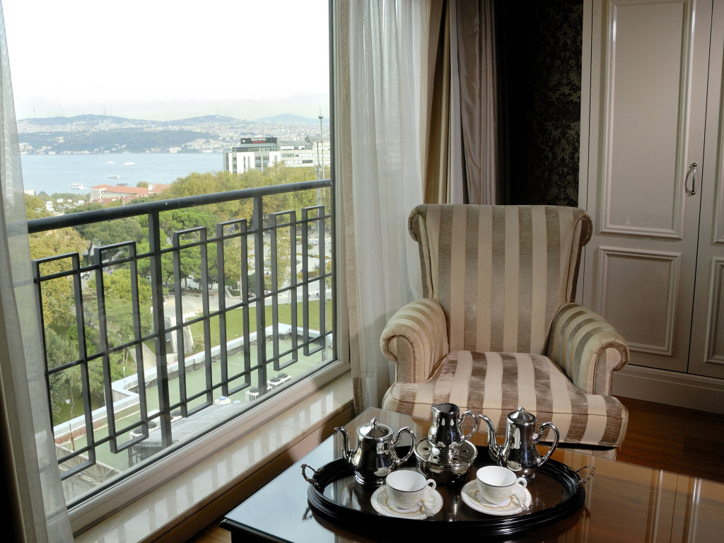 The Central Palace Taksim 18