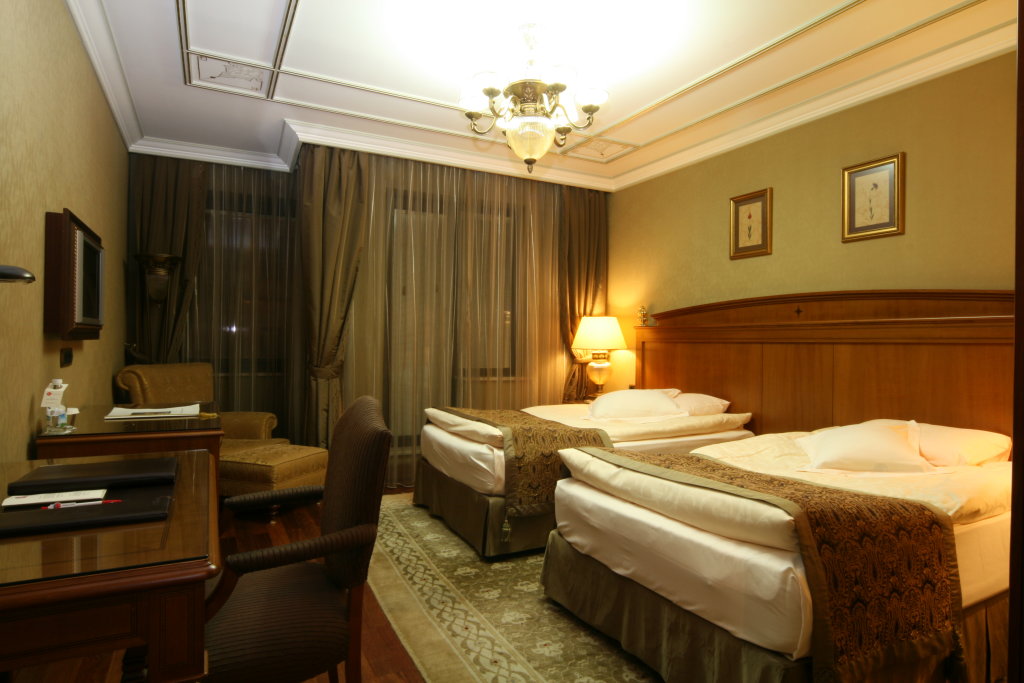 The Central Palace Taksim 3