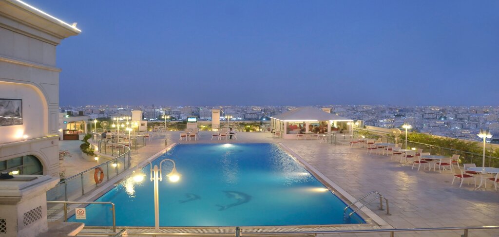 Habitat Hotel All Suites - Jeddah 9