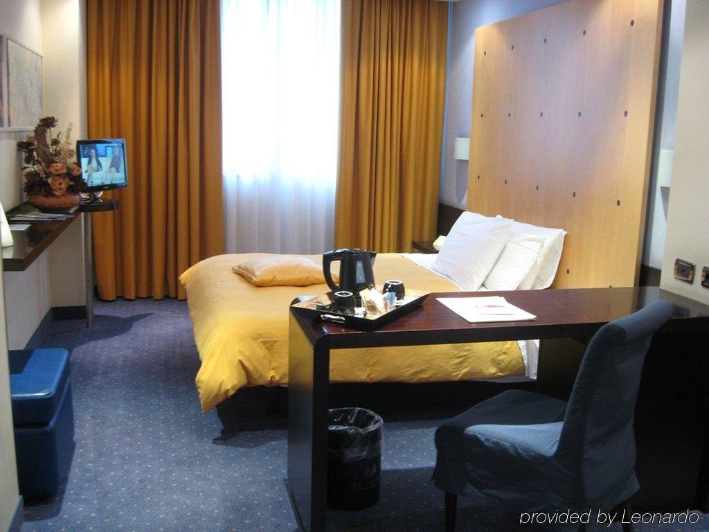 Hotel Degli Imperatori 21