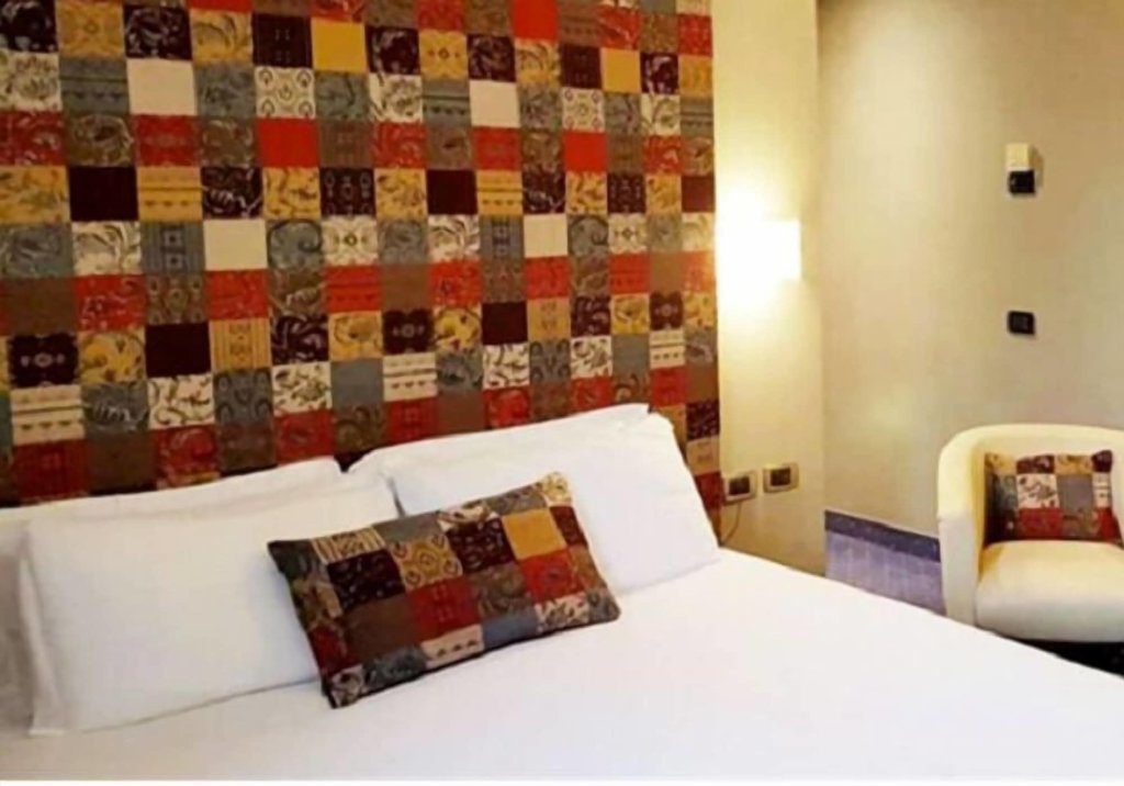Hotel Degli Imperatori 4