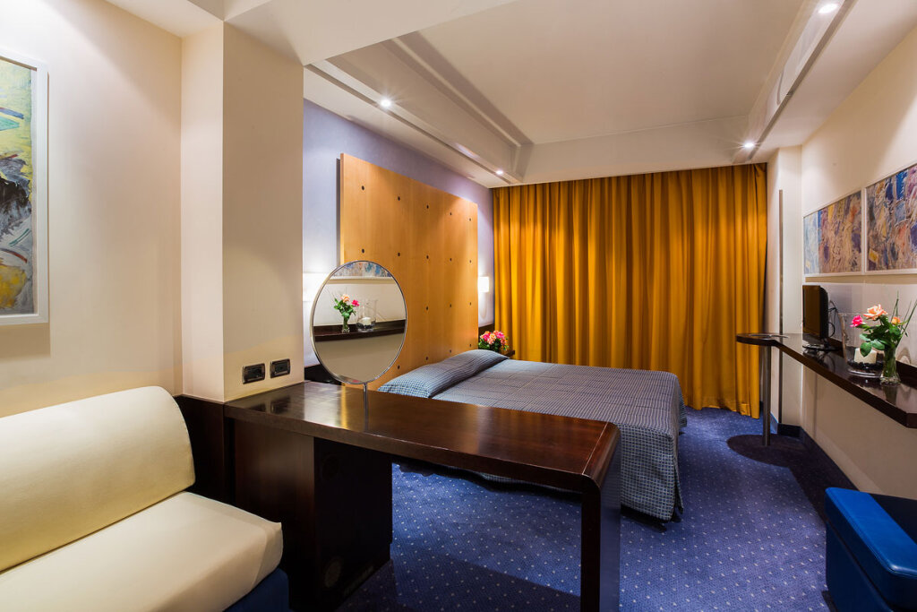 Hotel Degli Imperatori 7