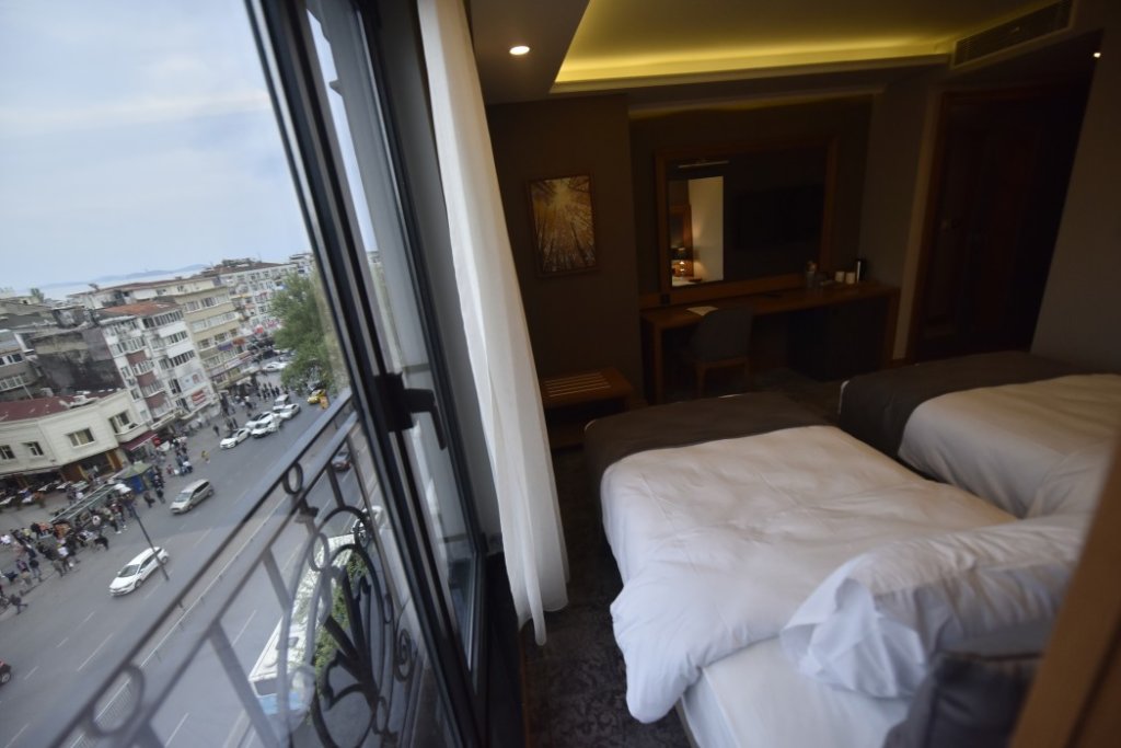 Four Seven Hotel 18