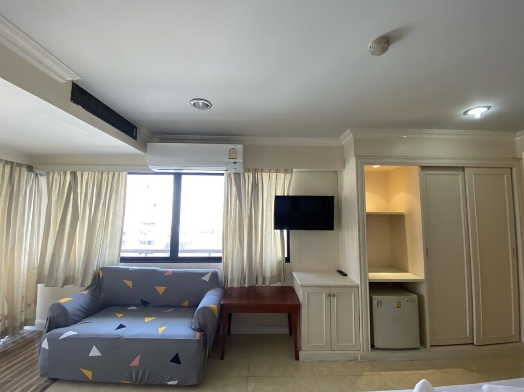 Jumbotel Hotel 21