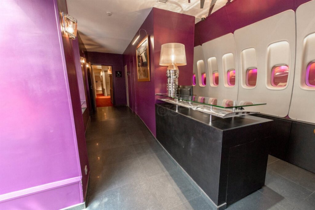 WHO - Windsor Hotel Opera 14