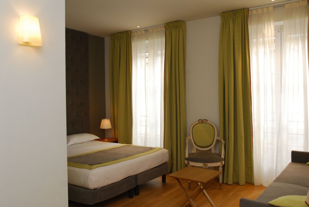 WHO - Windsor Hotel Opera 21
