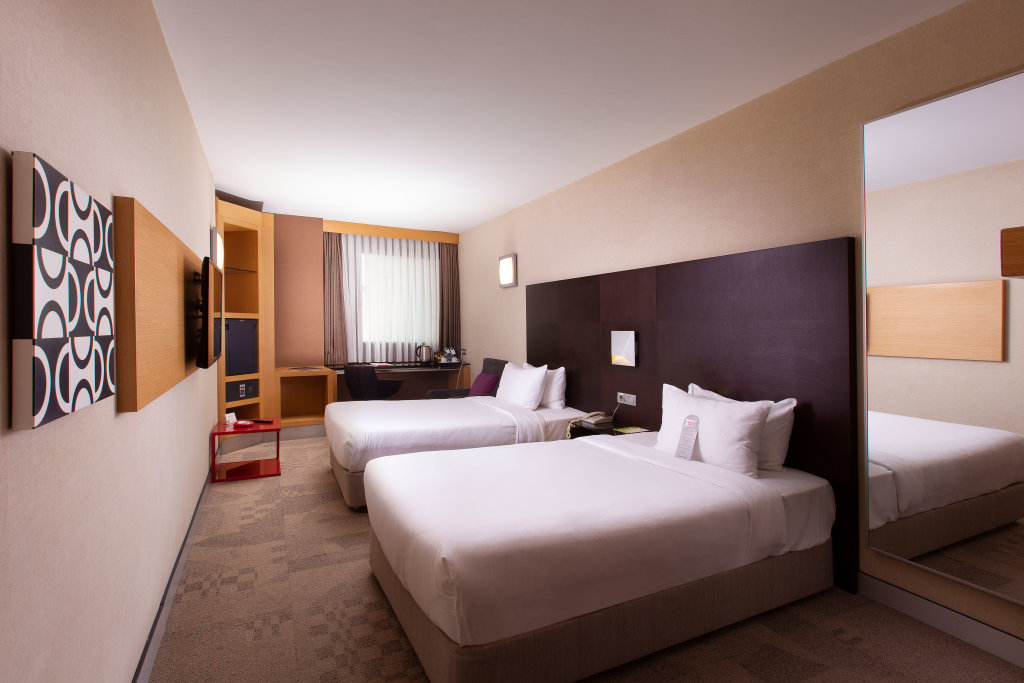 Nippon Hotel 5
