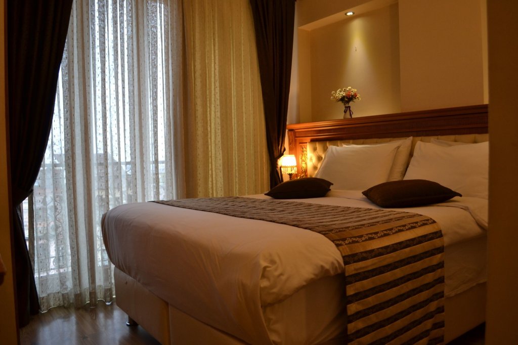 Seven Days Hotel 12