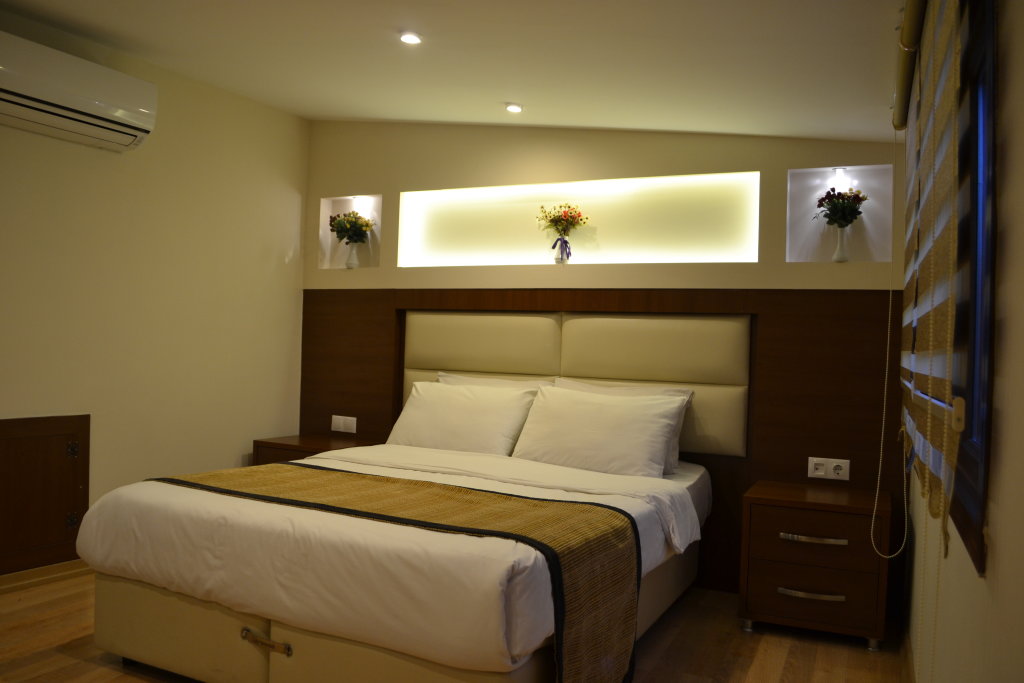 Seven Days Hotel 21