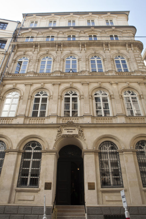 The Bank Hotel Istanbul, a Member of Design Hotels - Special Class 13