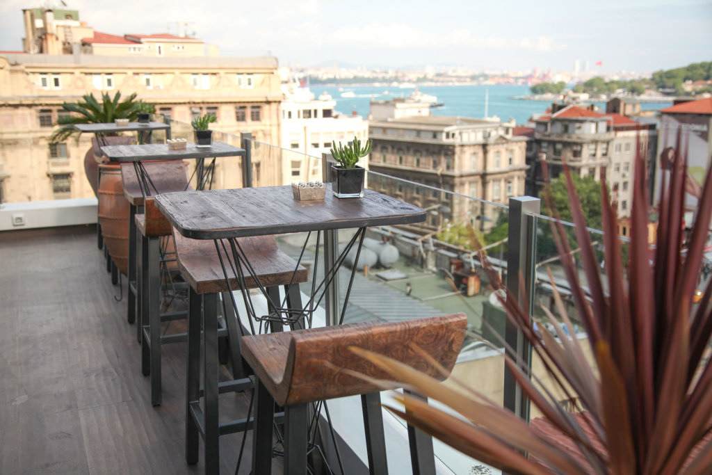 The Bank Hotel Istanbul, a Member of Design Hotels - Special Class 18