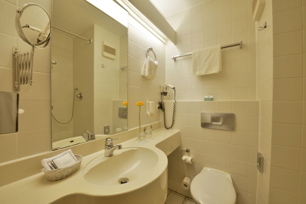 Amber Hotel Hilden Duesseldorf 1