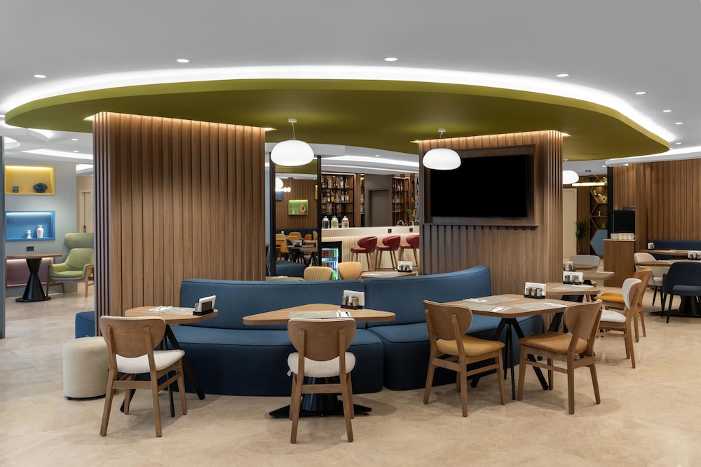 Hampton By Hilton Istanbul Sisli 2