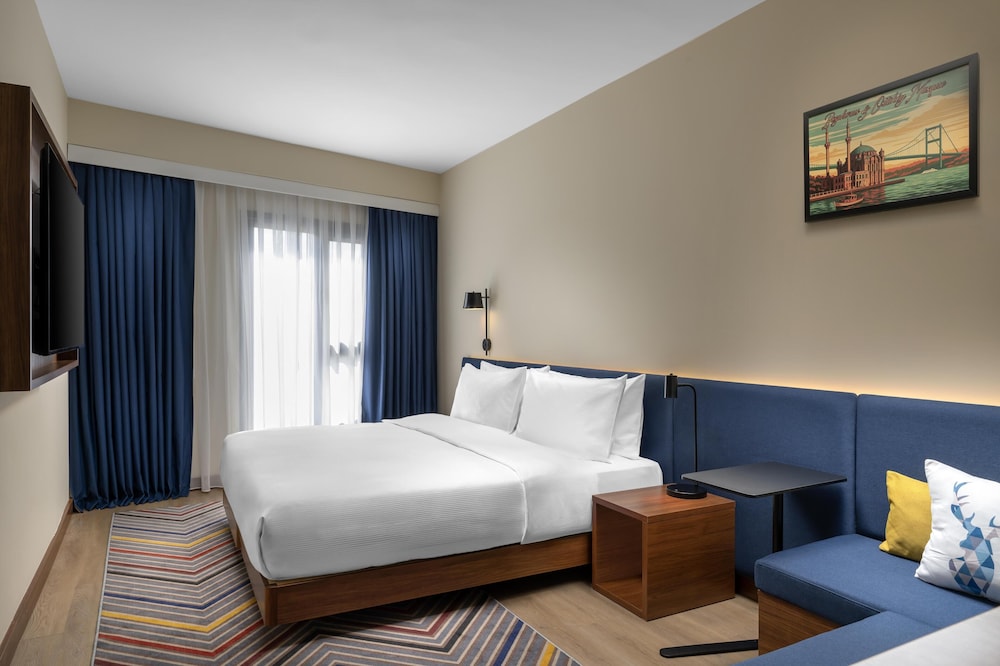 Hampton By Hilton Istanbul Sisli 21