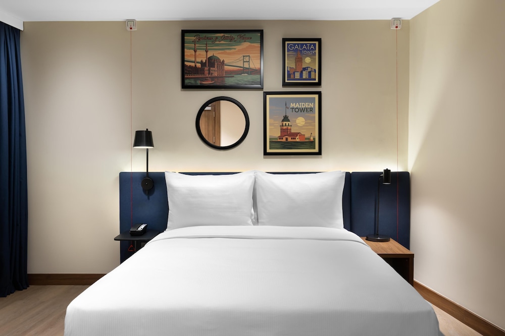 Hampton By Hilton Istanbul Sisli 22
