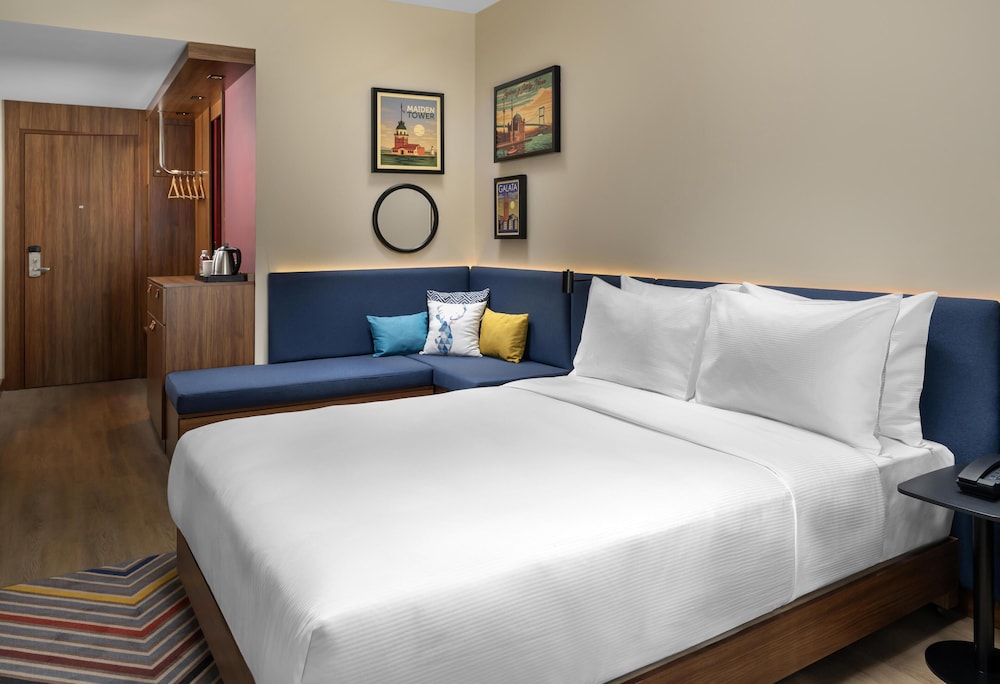 Hampton By Hilton Istanbul Sisli 24