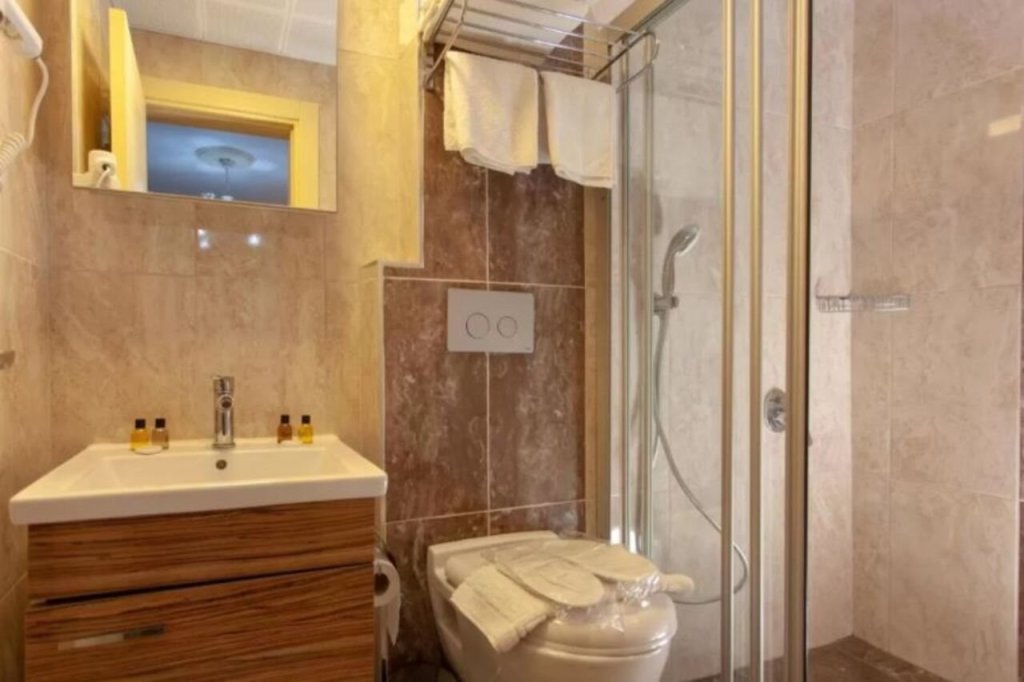 Özmen Otel 3