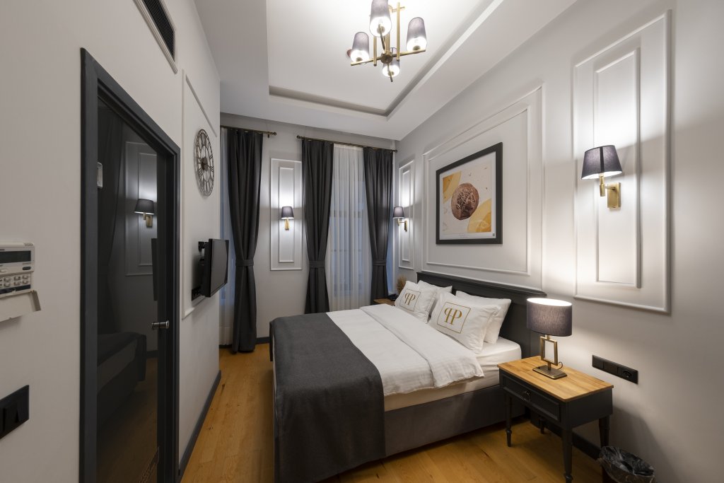 Ferman Port Hotel 23