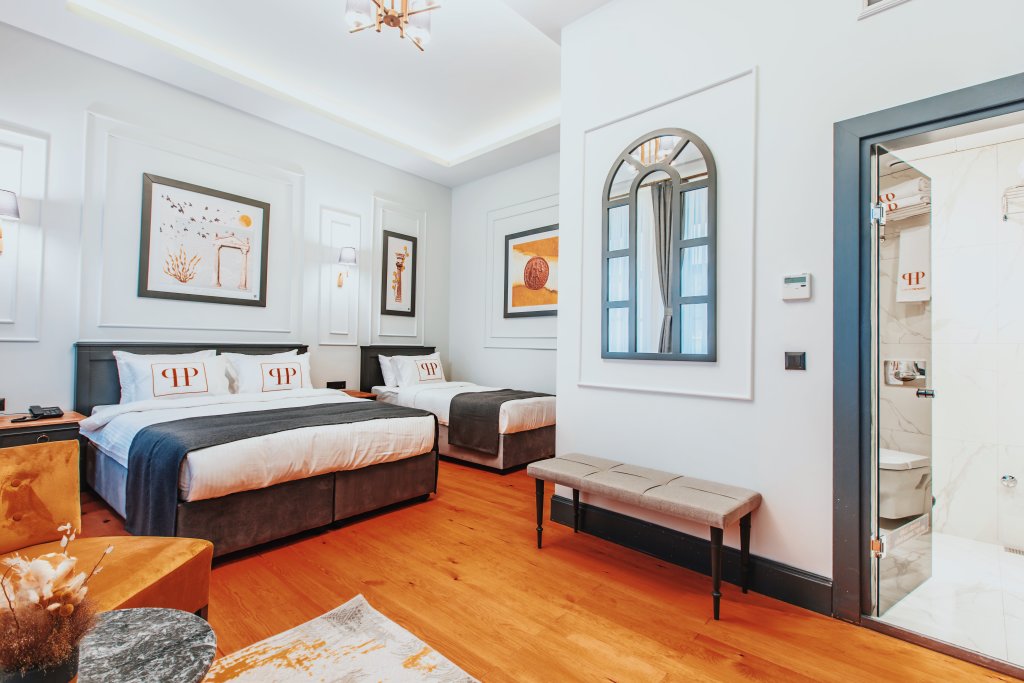 Ferman Port Hotel 7