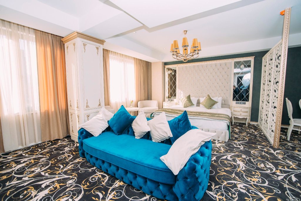 Gold Tbilisi Hotel 13
