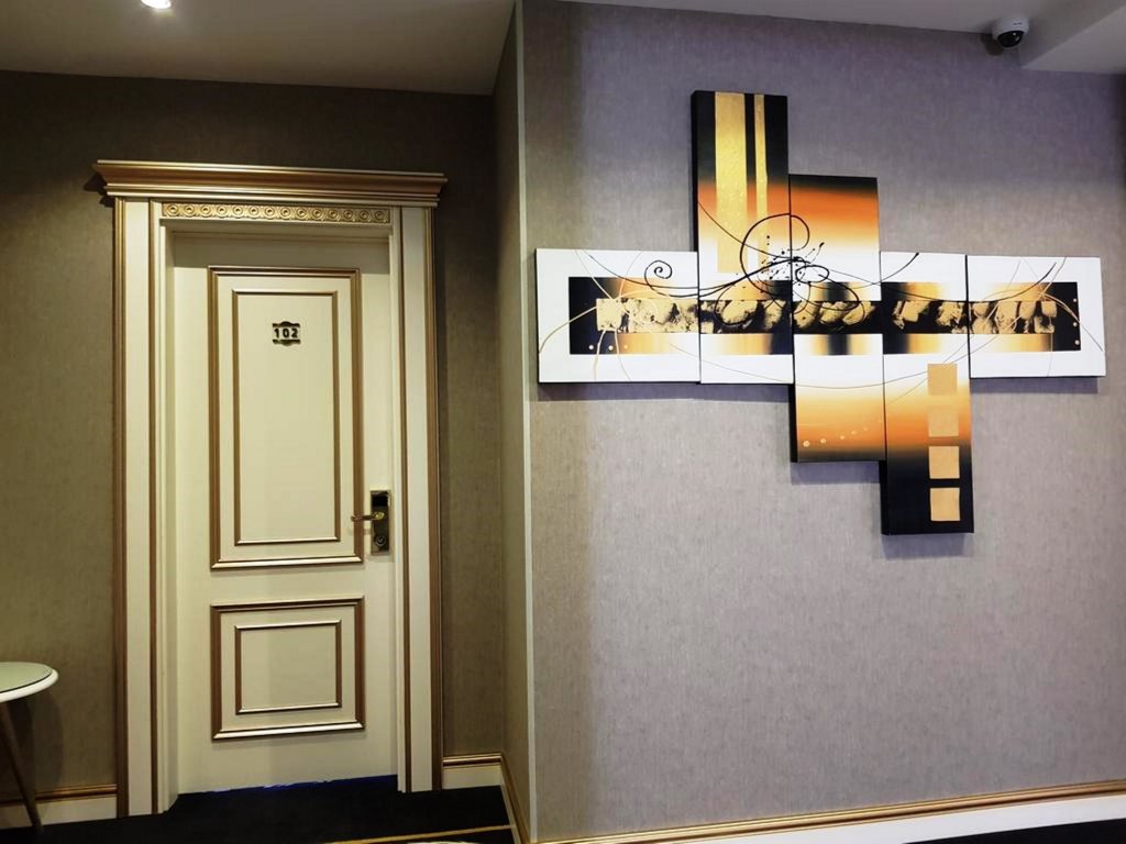 Gold Tbilisi Hotel 22