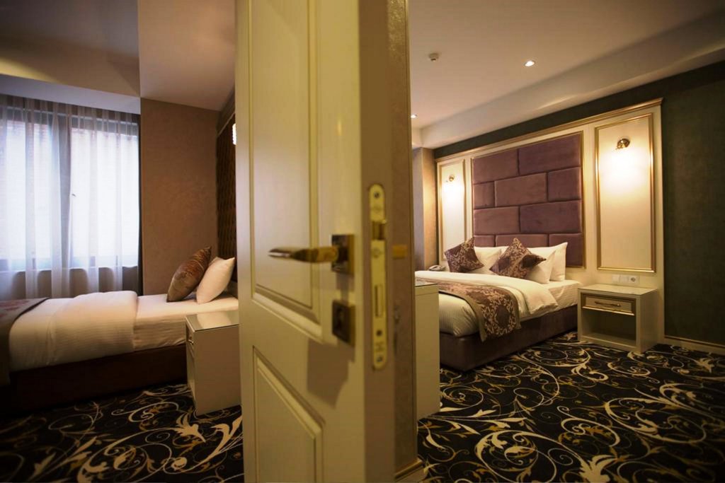 Gold Tbilisi Hotel 23