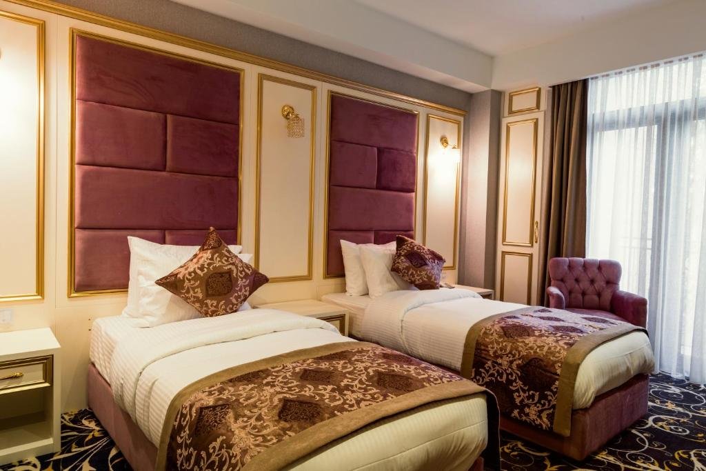 Gold Tbilisi Hotel 7