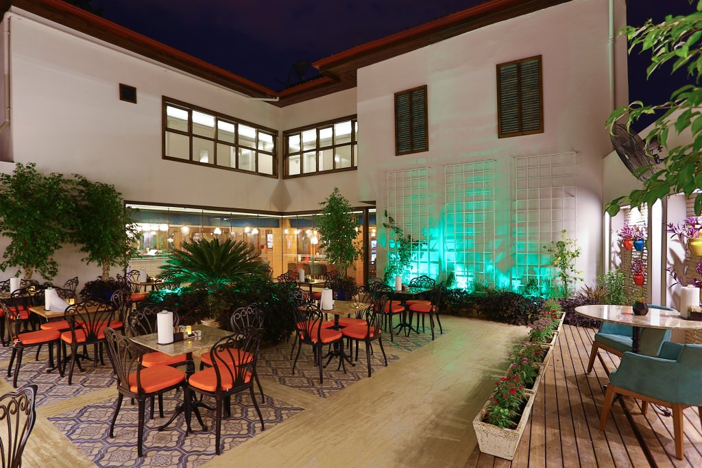 Route Hotel Kaleici 6