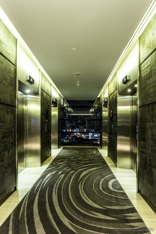 Holiday Inn Bangkok Sukhumvit, an IHG Hotel 9
