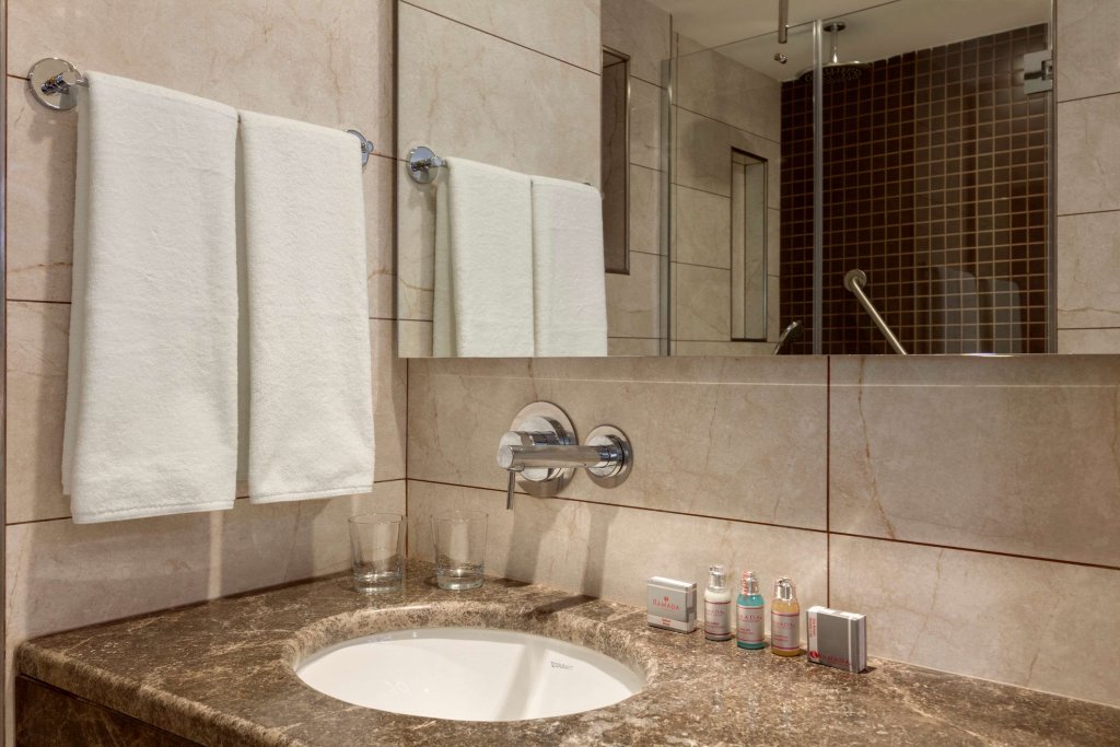 Ramada by Wyndham Istanbul Old City 13