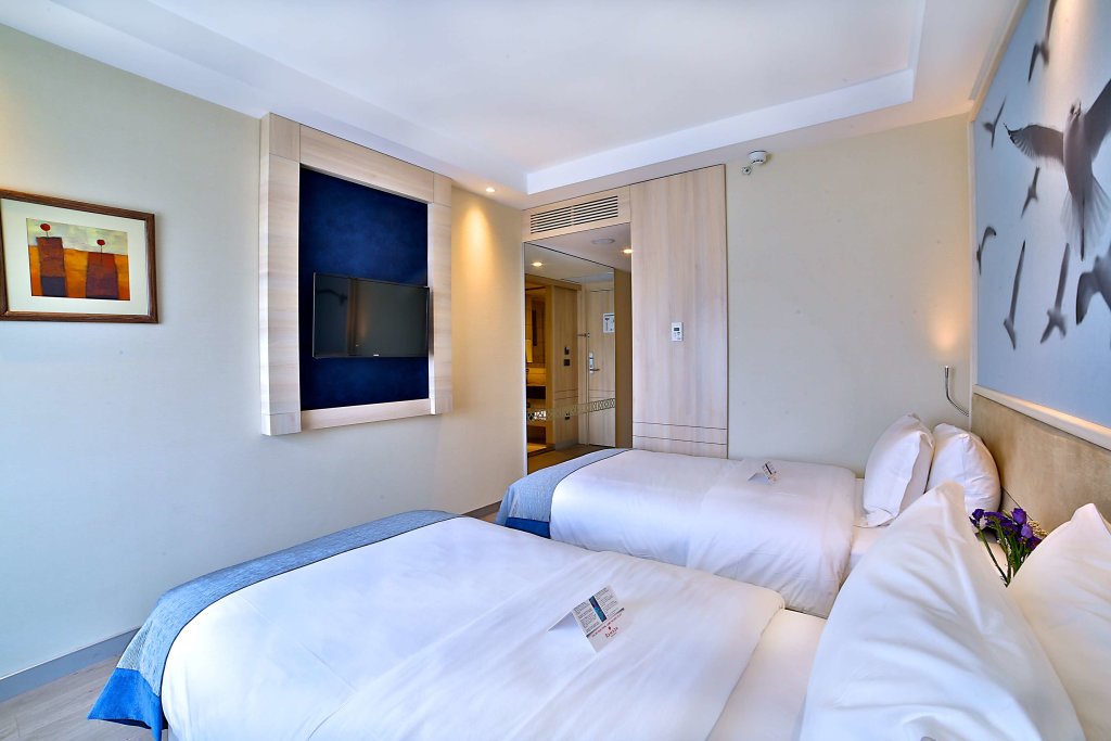 Ramada by Wyndham Istanbul Old City 3