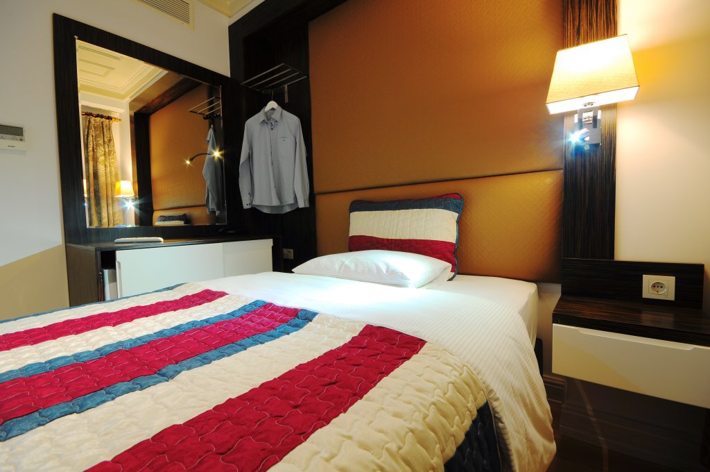 Ottopera Hotel 7