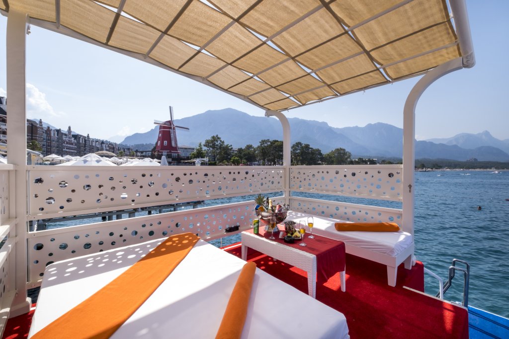 Orange County Kemer - Adult Only 13