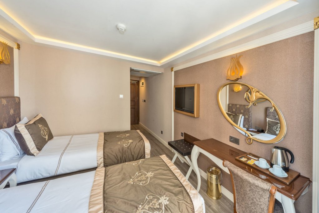 Hotel The Pera Hill 17