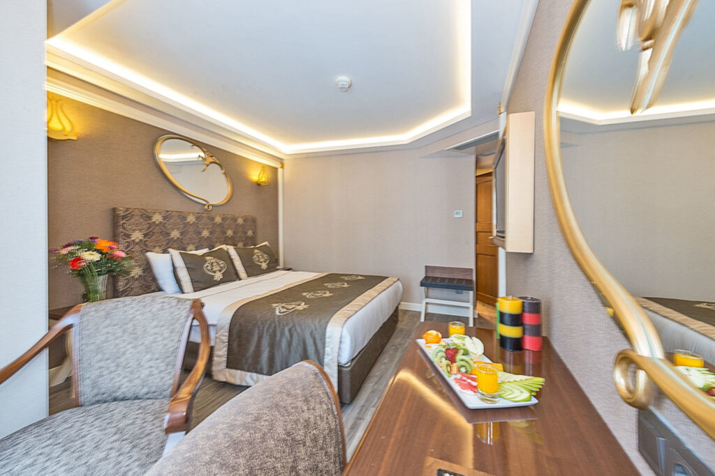 Hotel The Pera Hill 18