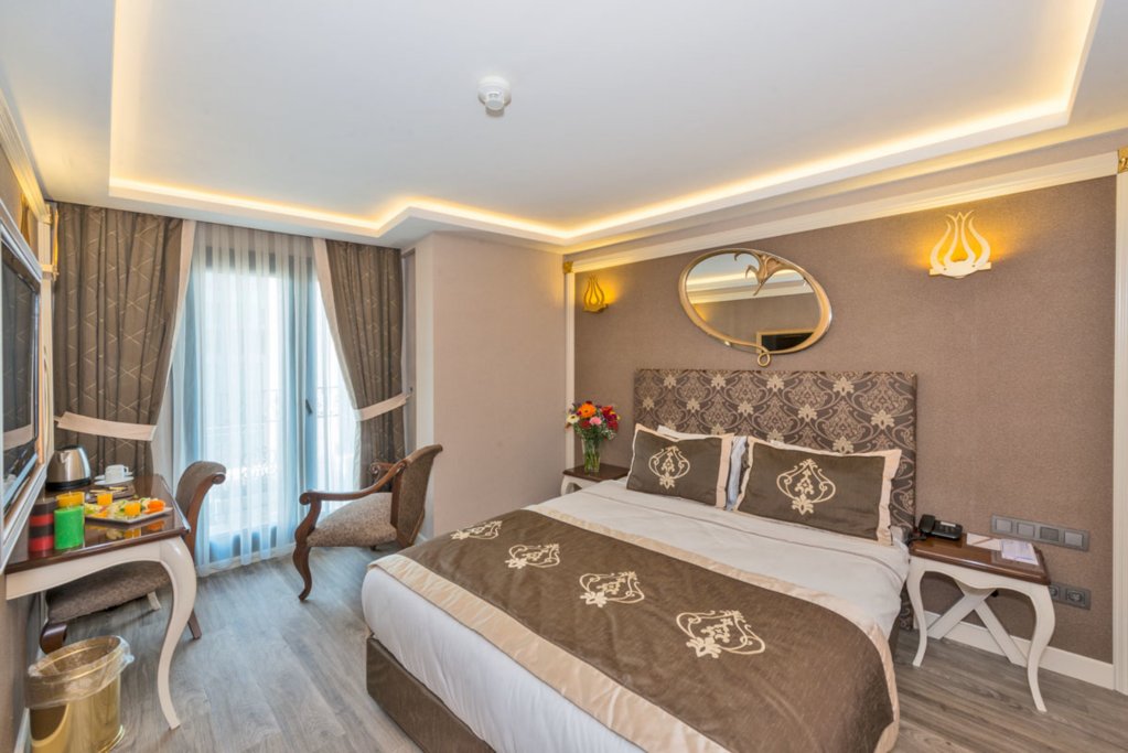 Hotel The Pera Hill 8