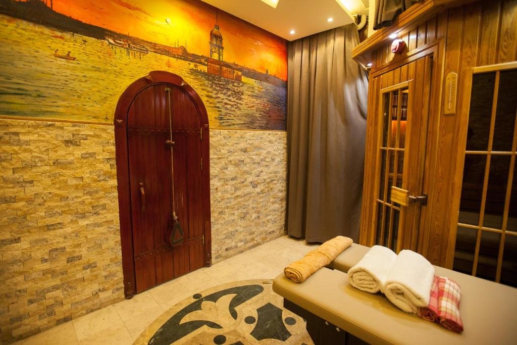 Lapis Inn Hotel & Spa 6