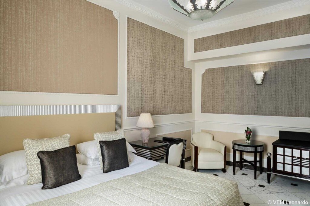 Baglioni Hotel Regina - The Leading Hotels of the World 17
