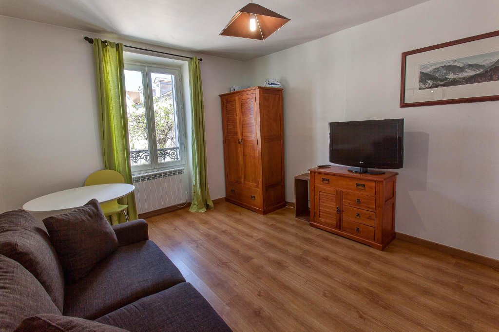 Furnished Apartments Les Josephines 3