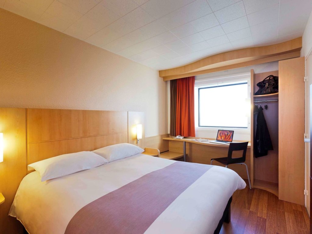 ibis Paris La Défense Esplanade 21