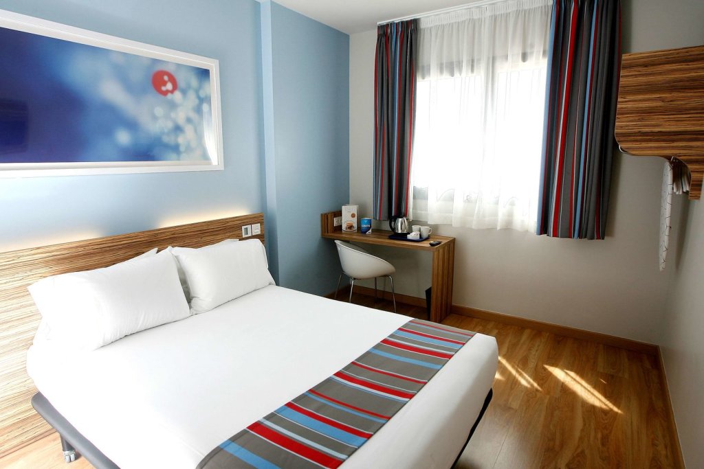 Travelodge Madrid Metropolitano 13