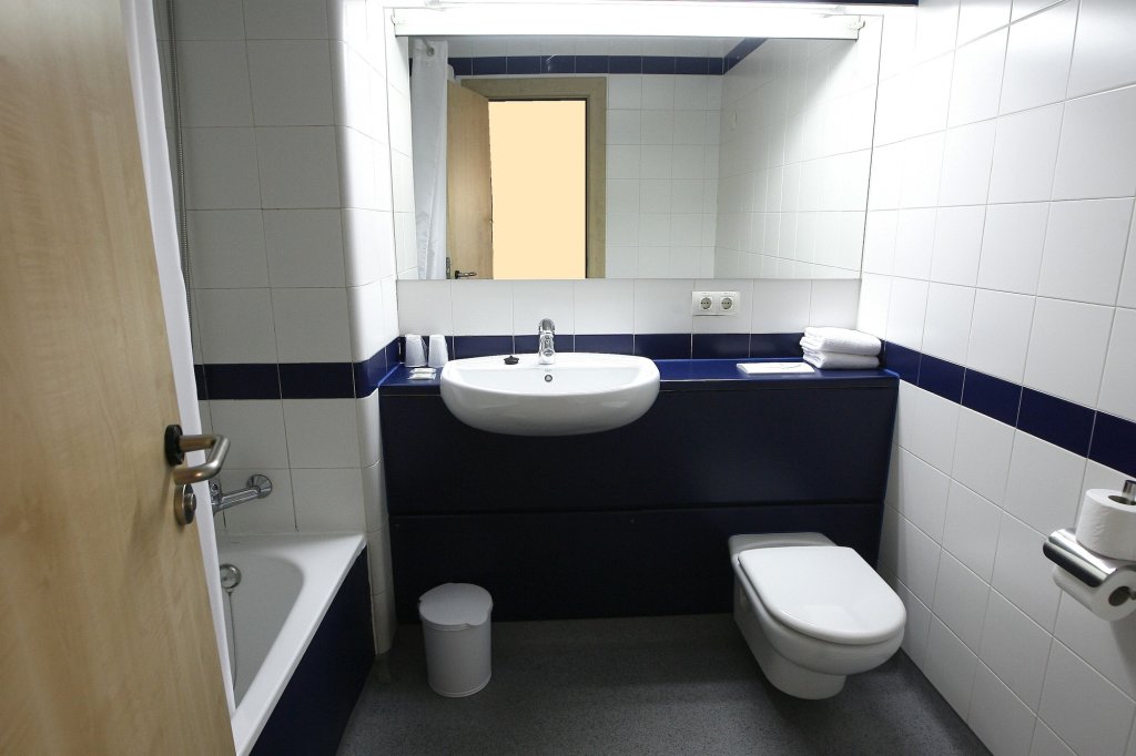 Travelodge Madrid Metropolitano 22