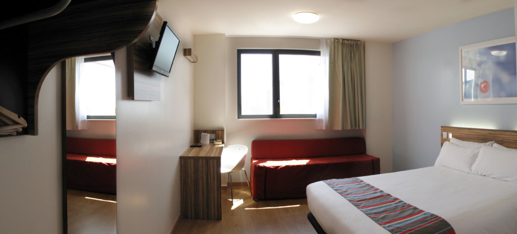 Travelodge Madrid Metropolitano 8