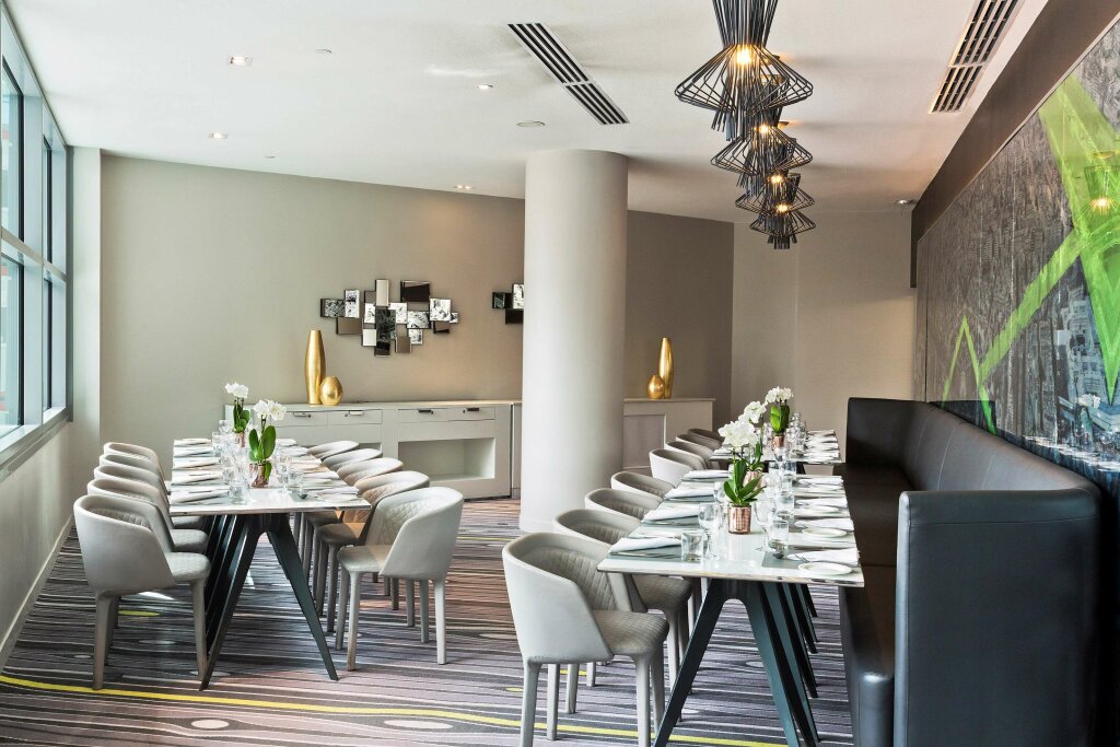 Melia Paris La Defense 10